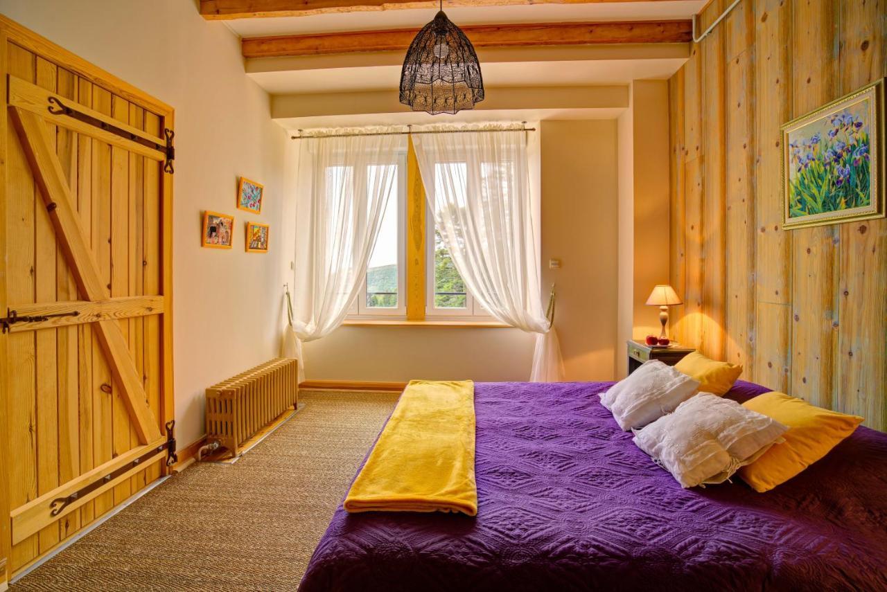 Bed and Breakfast Le Mont Besset Lalouvesc Zewnętrze zdjęcie