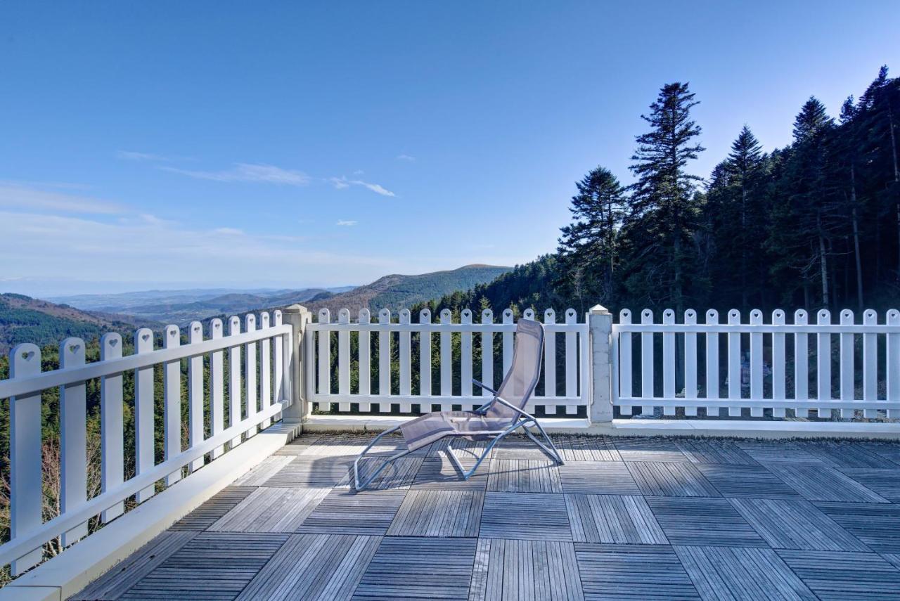 Bed and Breakfast Le Mont Besset Lalouvesc Zewnętrze zdjęcie